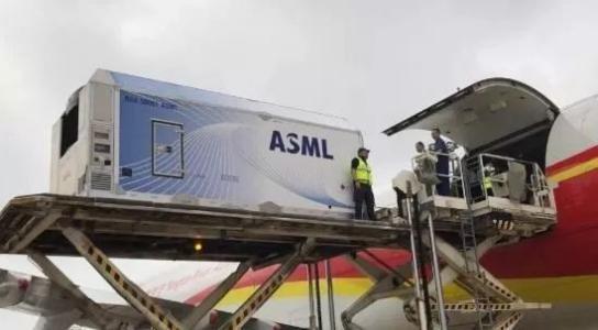 荷蘭光刻機(jī)巨頭ASML再升級(jí)，與無錫合作擴(kuò)建光刻機(jī)設(shè)備技術(shù)服務(wù)基地